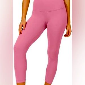 Yogalicious Lux - cropped pink leggings perfect for yoga - M